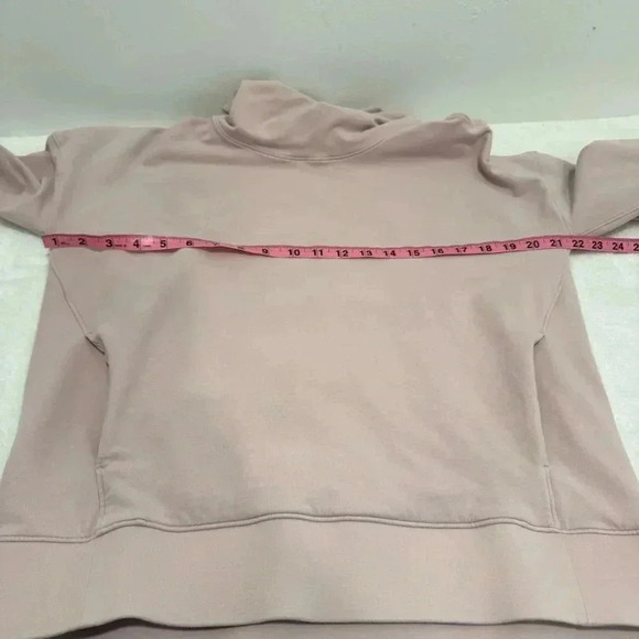 Lululemon Go Forward Blush Pink Pullover‎ Turtleneck Sweatshirt Size 8 - Picture 9 of 10